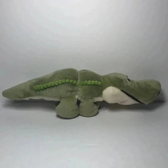 The Petting Zoo Seaworld Green Plush Alligator- NWT - Picture 3 of 8
